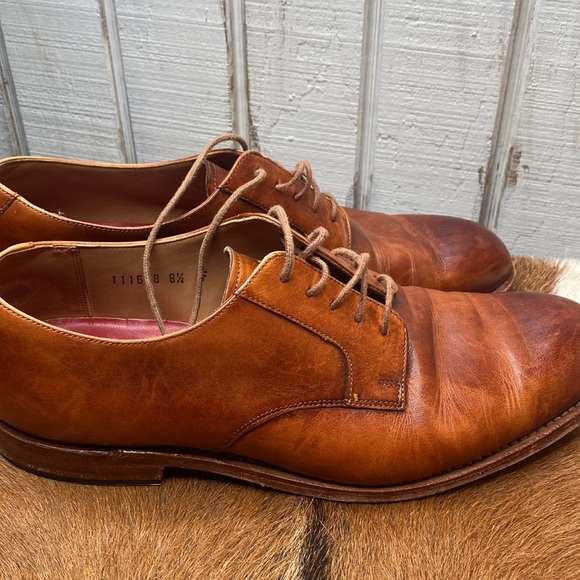 Grenson men’s shoes size 8.5 check them out very nice thanks 🙏 - Picture 3 of 9